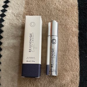 Monat Rejuvinique Light hair oil. Brand new in box.